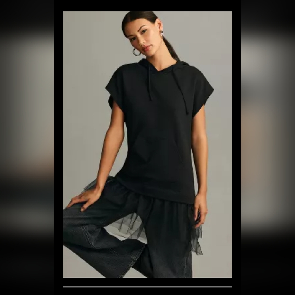 Anthropologie tulle short sleeve sweatshirt